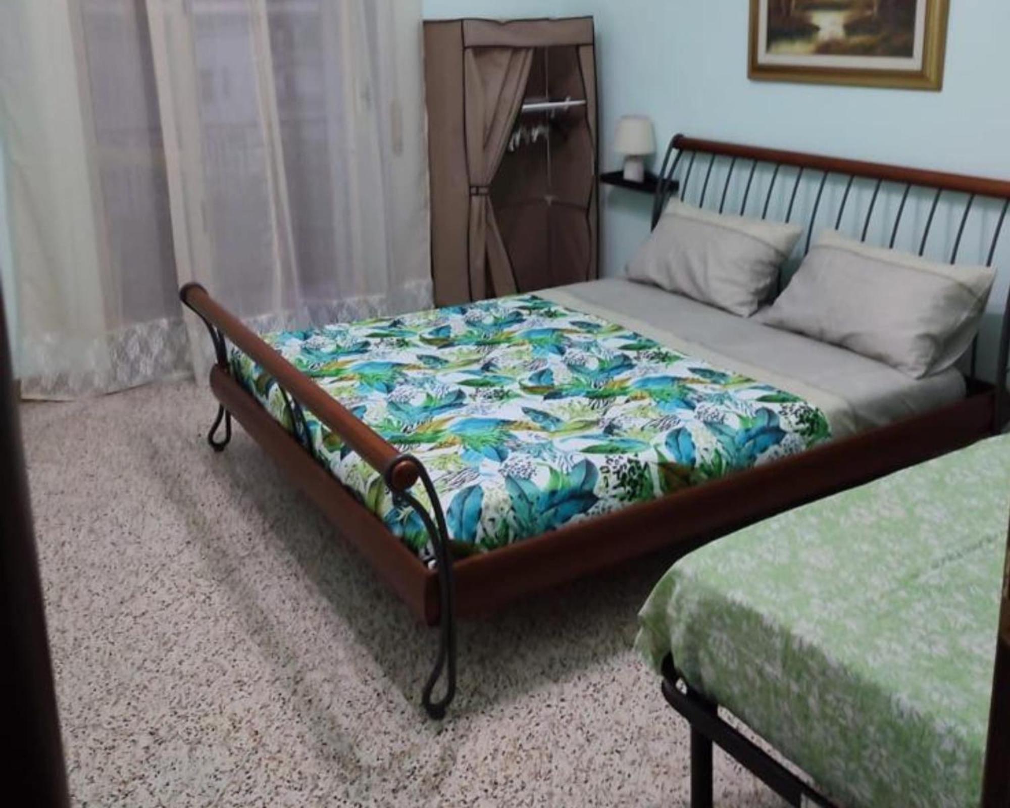 D&M21 Bed & Breakfast เนเปิลส์ ภายนอก รูปภาพ